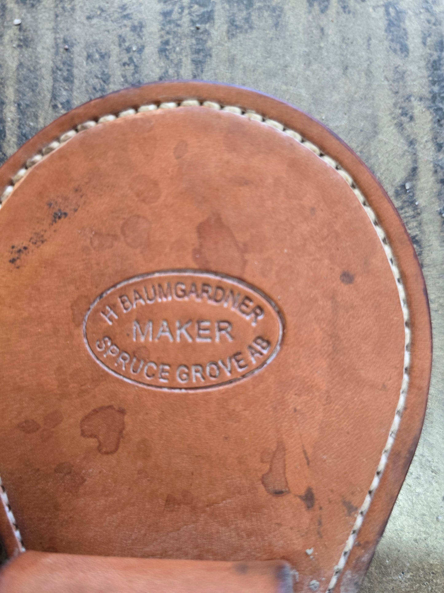 HB Leather Carved Breast Collar