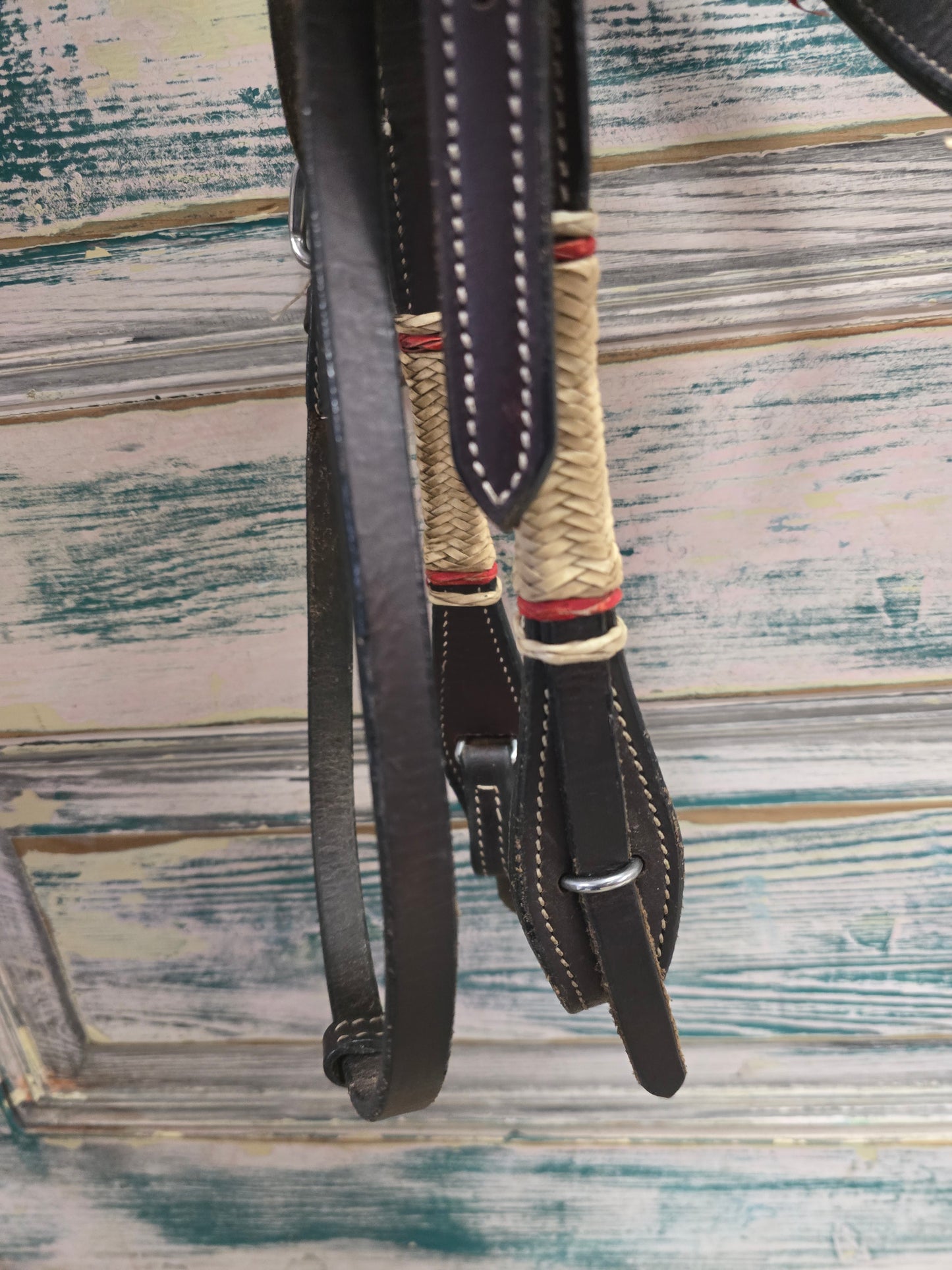 Quik Change Headstall                       Rawhide Details