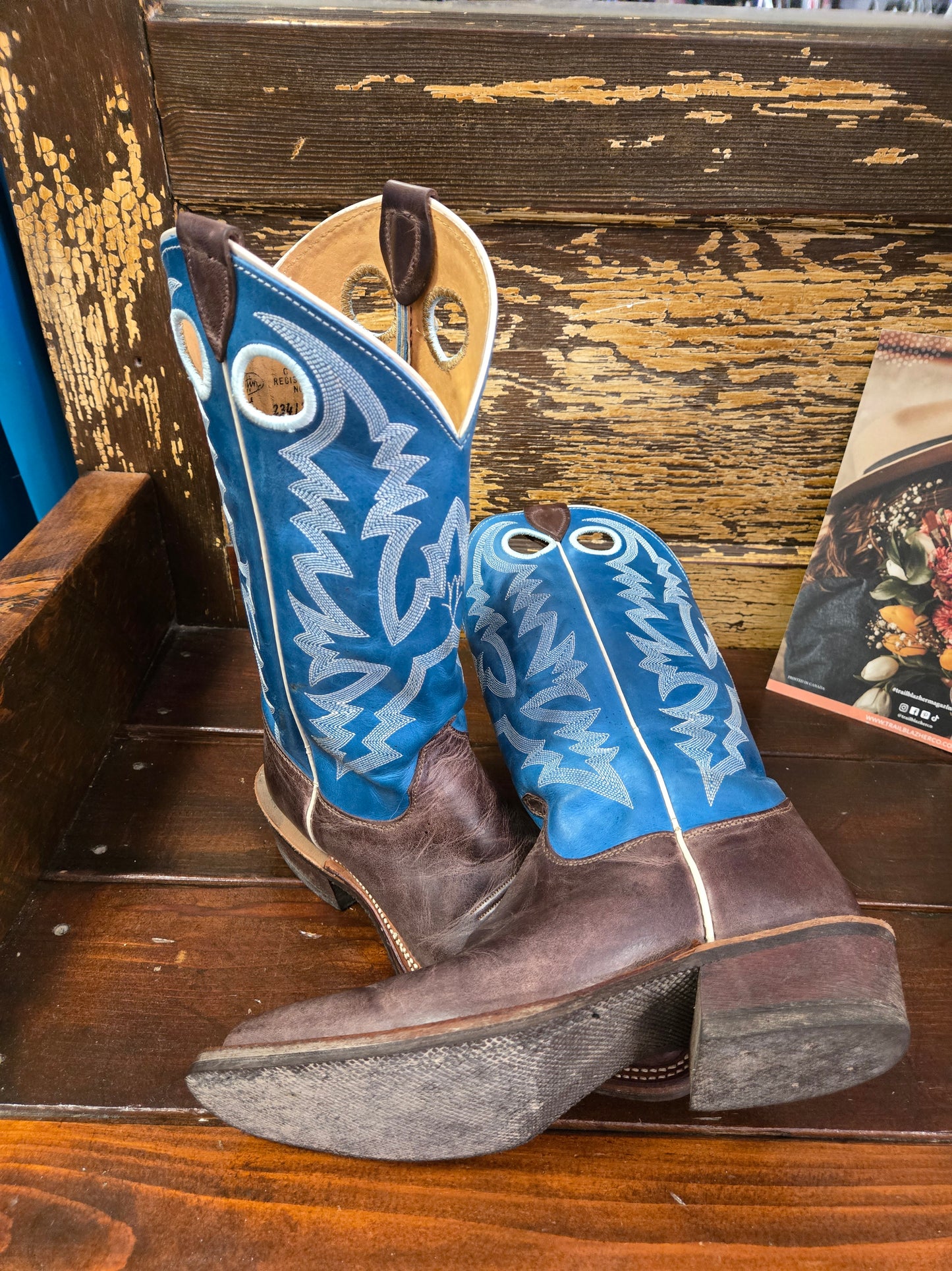 Men's Sq. Toe Teal Top                          Justin Boots