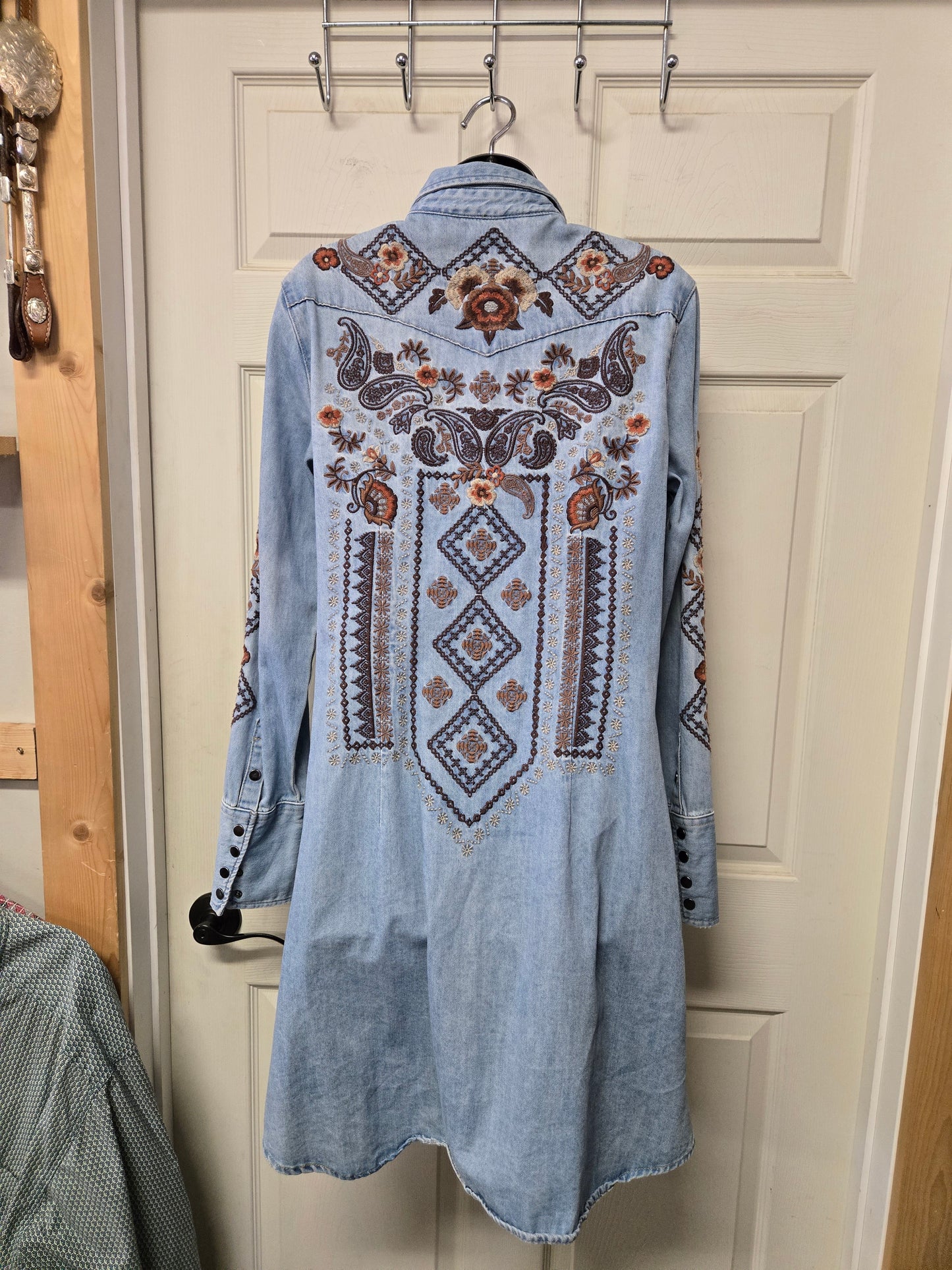 Ladies Denim Dress Embroidery On Back
