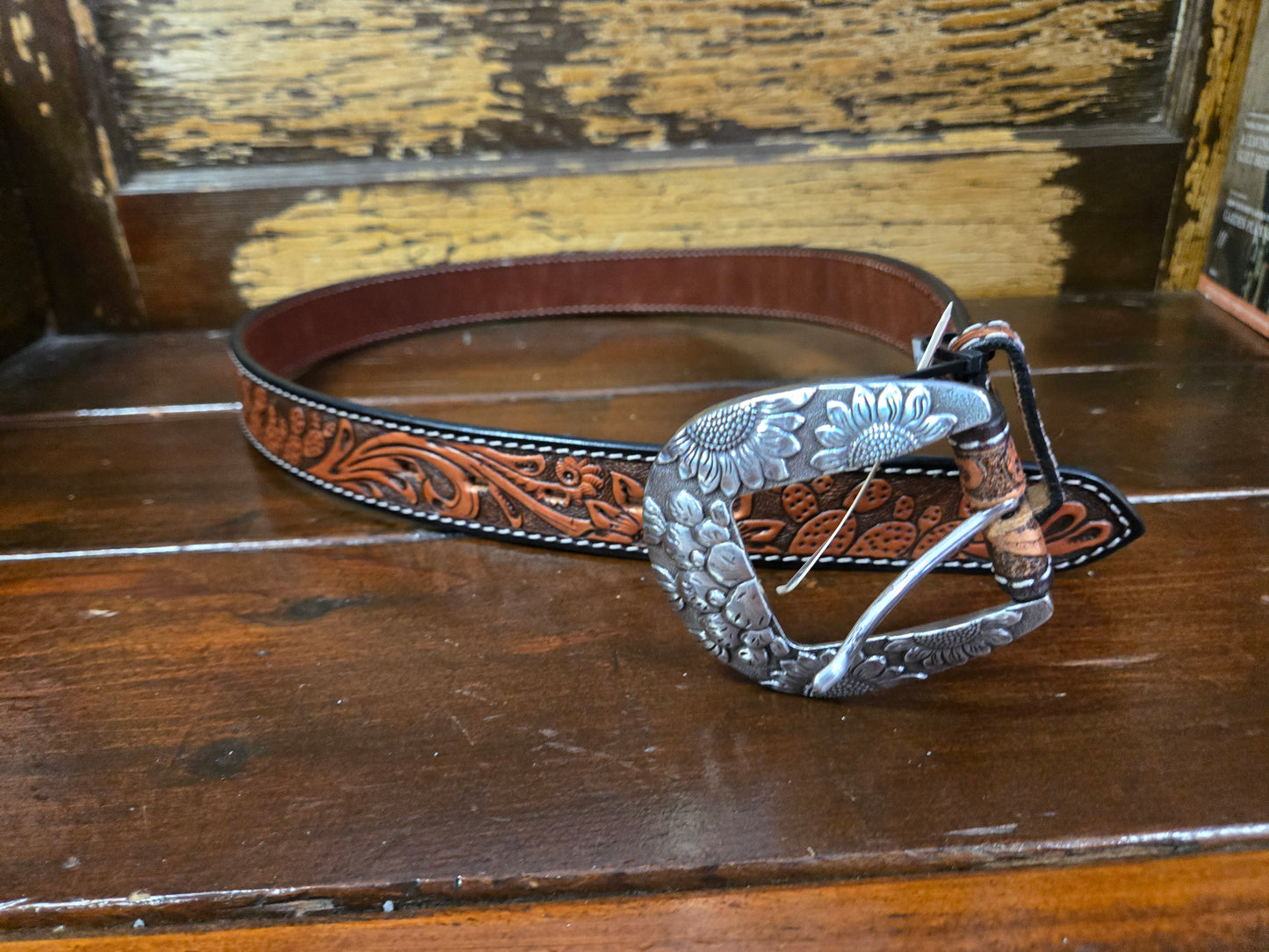 NEW Carved Sunflower Belt