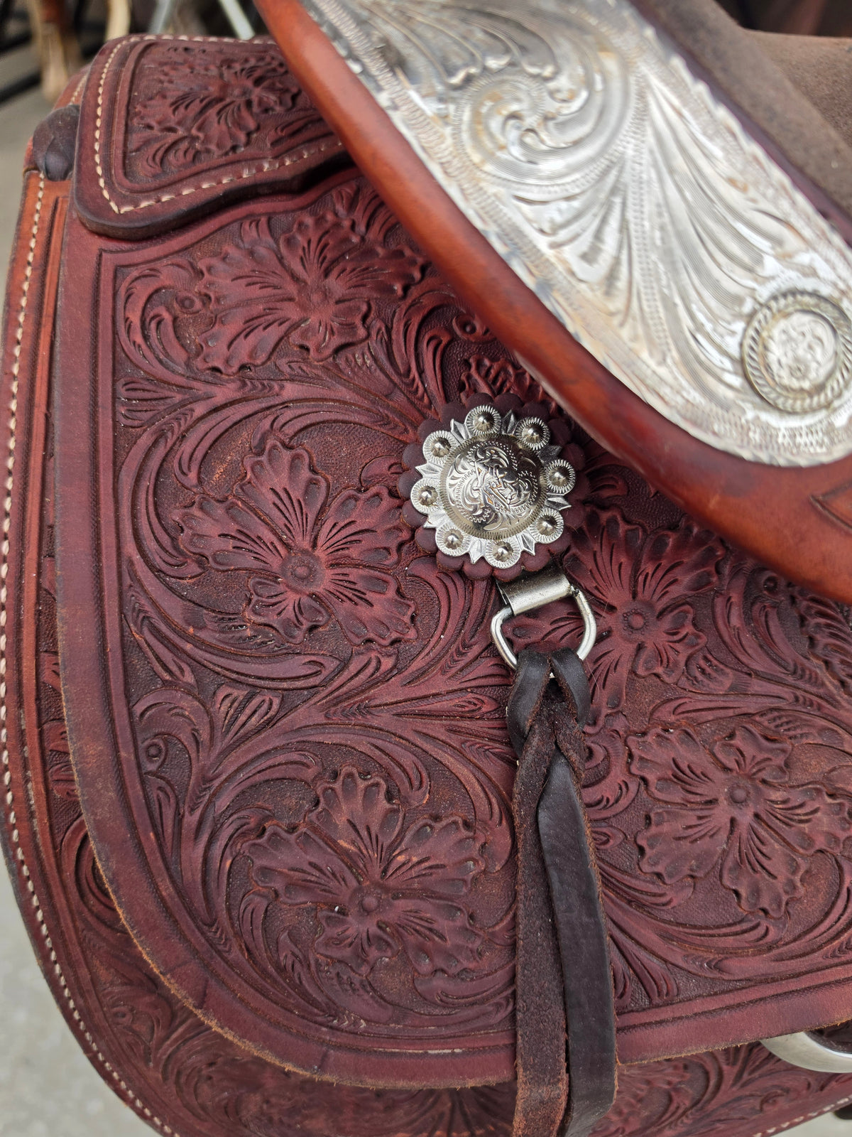 Circle G  16 Inch Saddle