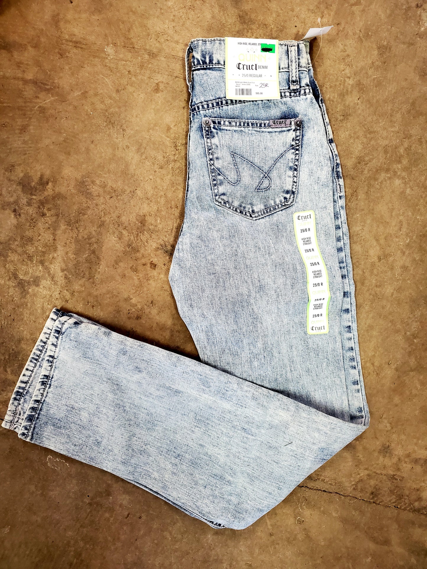 NEW Light Wash Cruel Girl                      "Quinn" Jeans