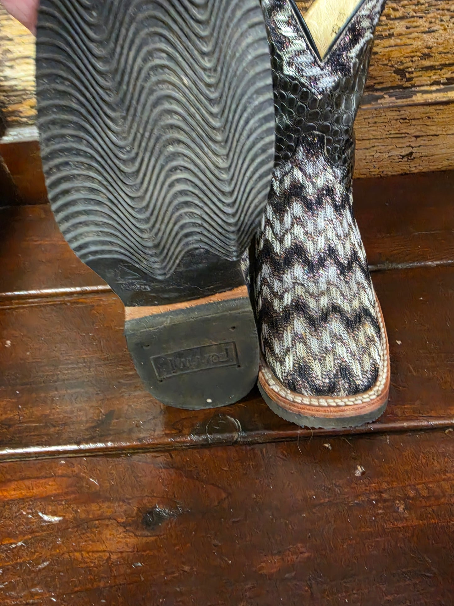 Ladies Shimmer Chevron Print Boot