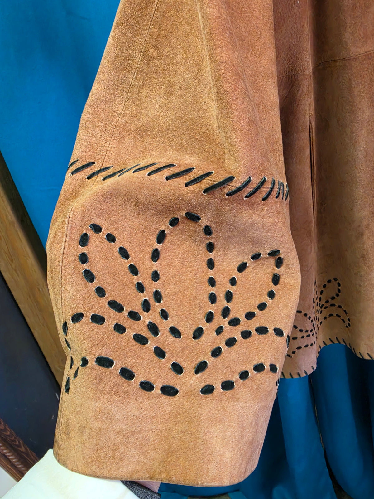 Brown Western Suede                              Long Jacket