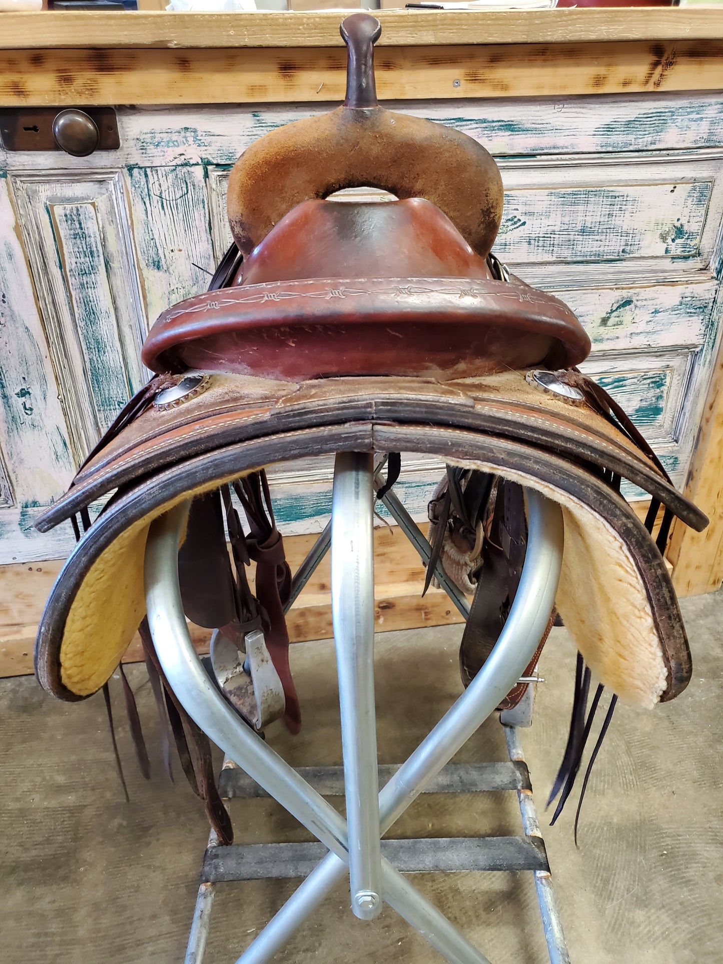 Roohide Cutter