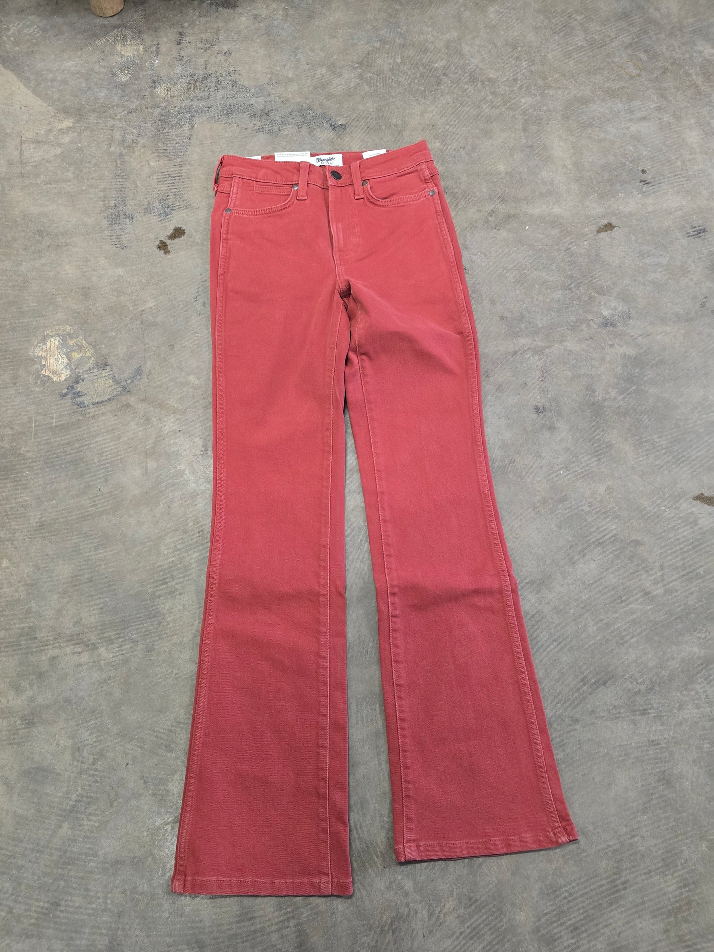 NEW Wrangler Bailey                        High Rise Jeans