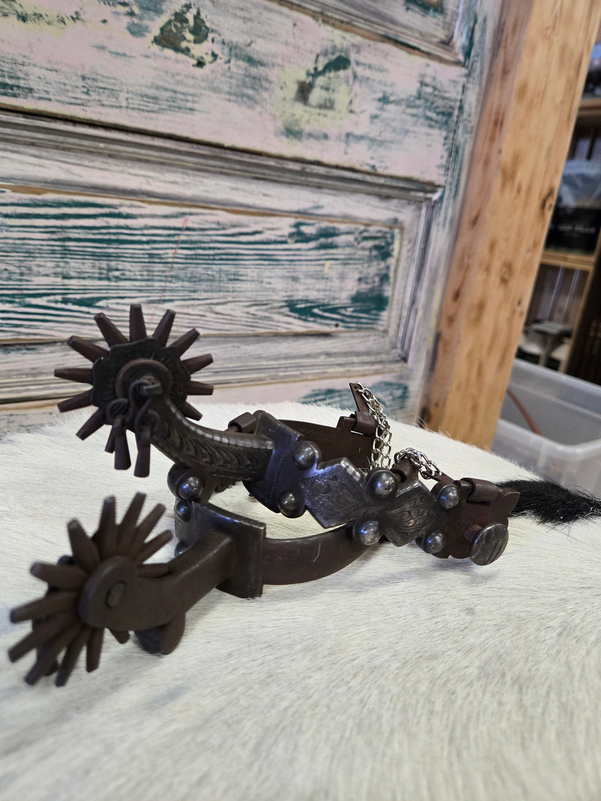 Bronzed Spurs w/Jingle Bobs