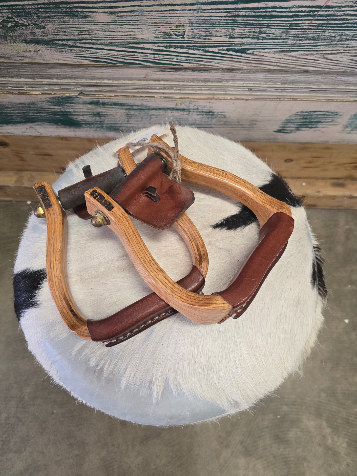 Nettle's Stirrups