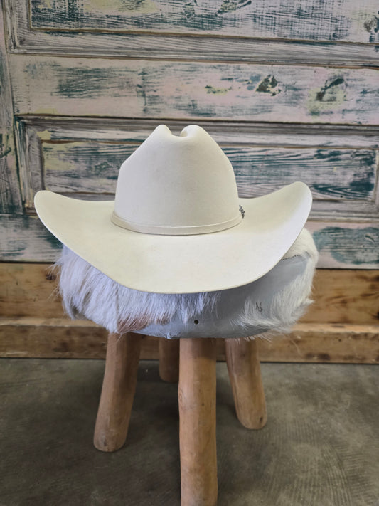Tan 10 X Hat..LIKE NEW