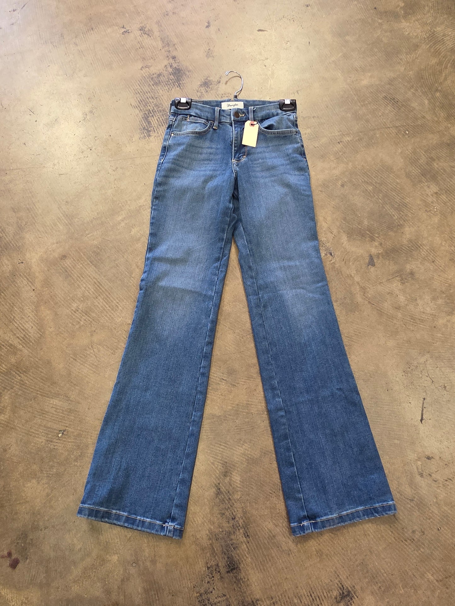 Ladies Wrangler Jeans/High Waist