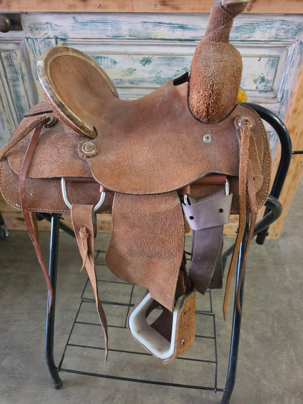 11 Inch Full Rough Out                           Kids Saddle