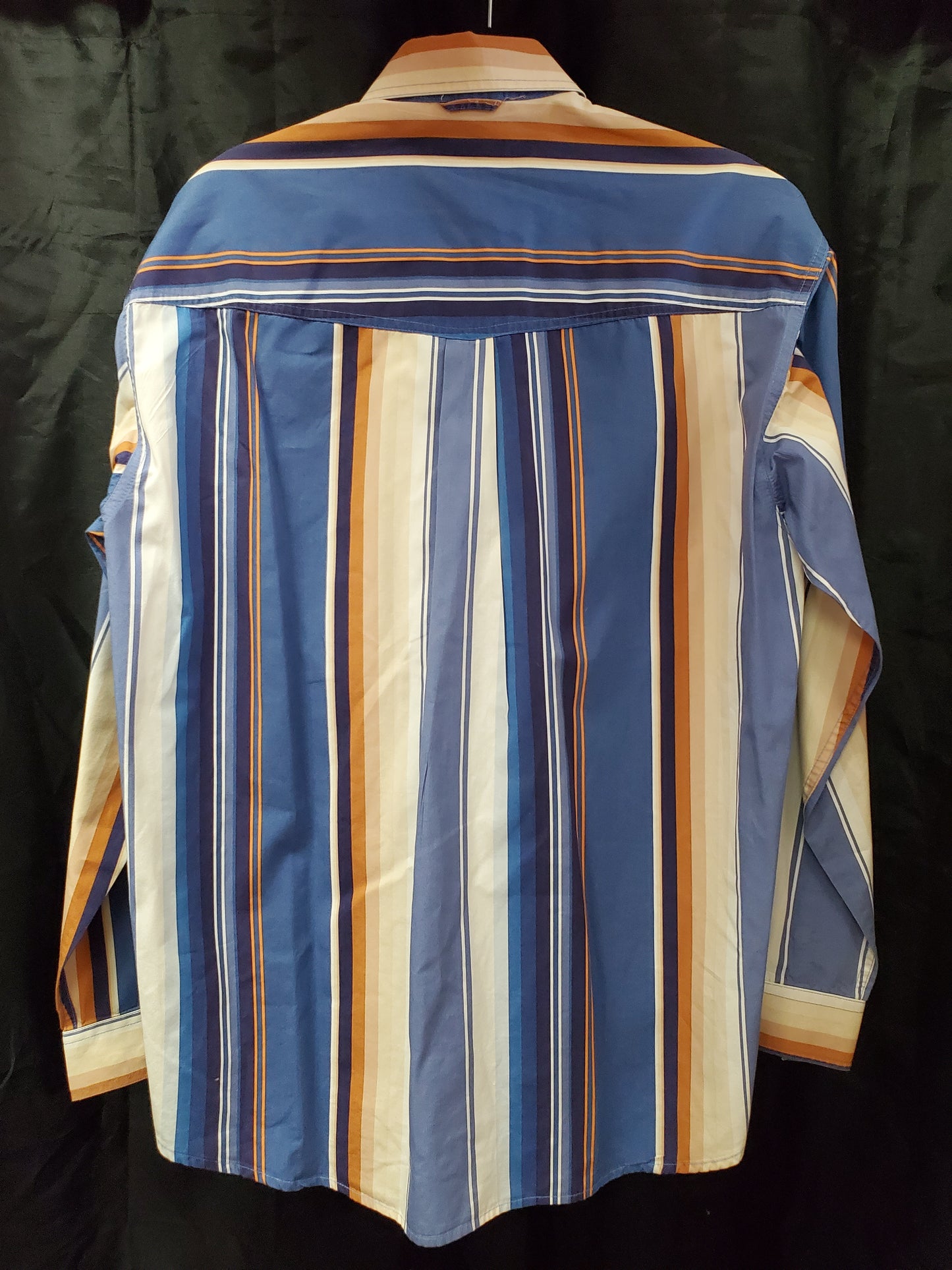 LIKE NEW Vintage Striped W/Shirt