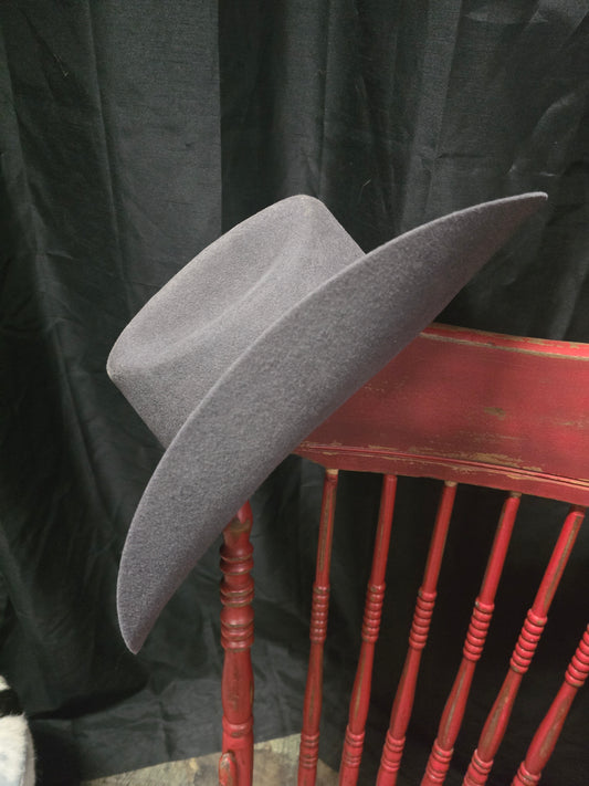 Like NEW Grey Wool Felt Hat