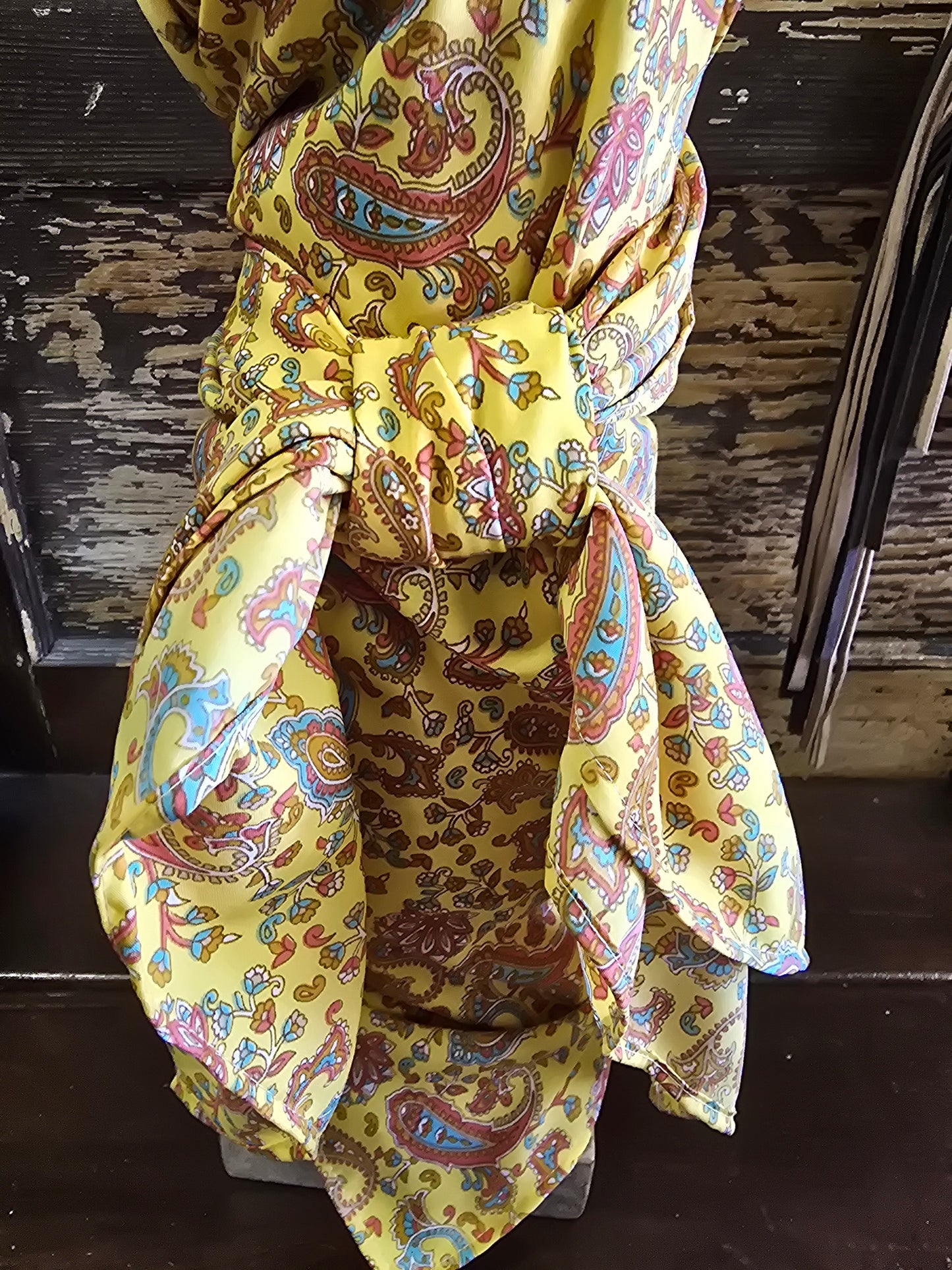 Yellow Paisley Wildrag