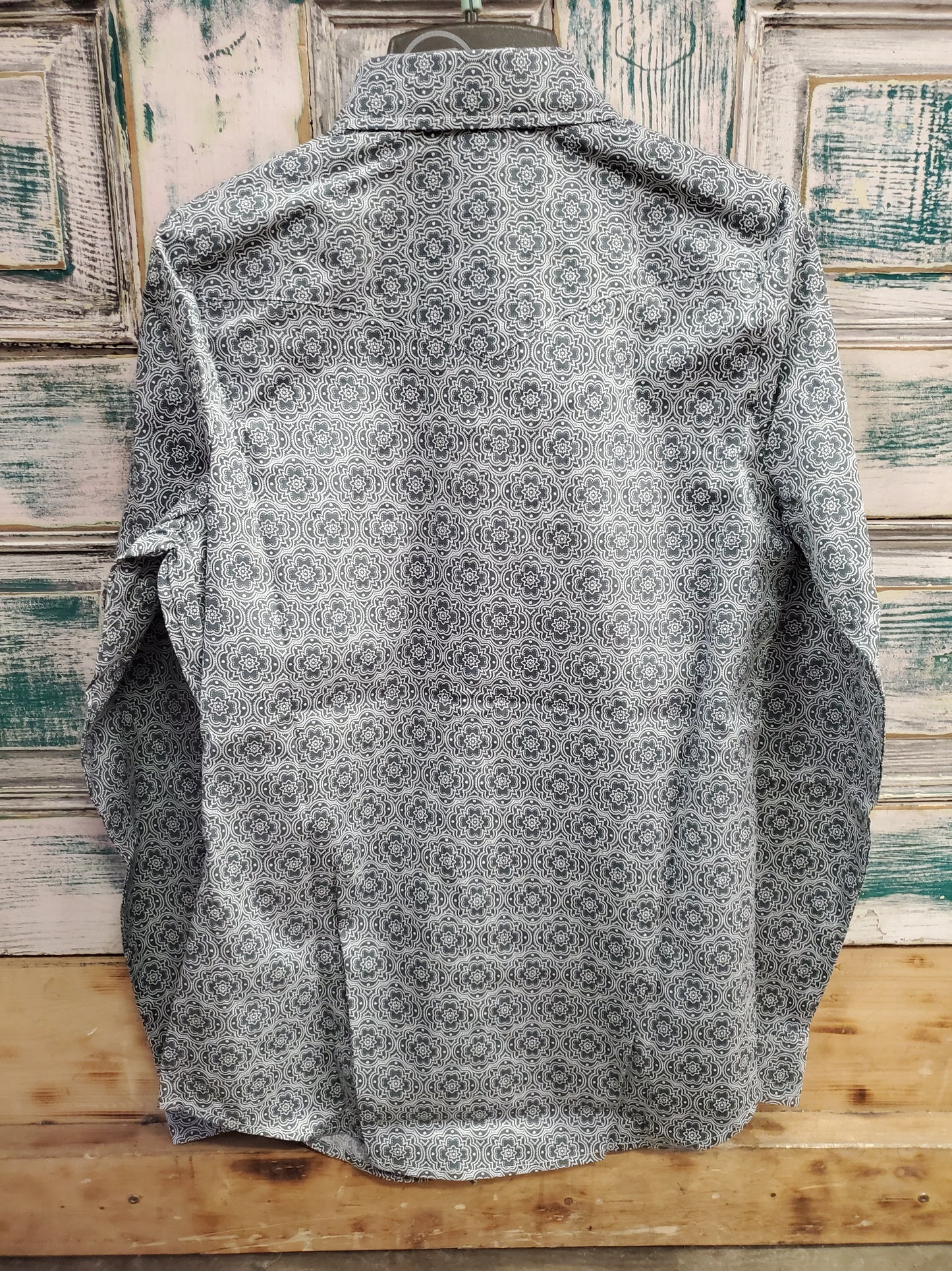 NEW ladies Stretch Paisley W/Shirt