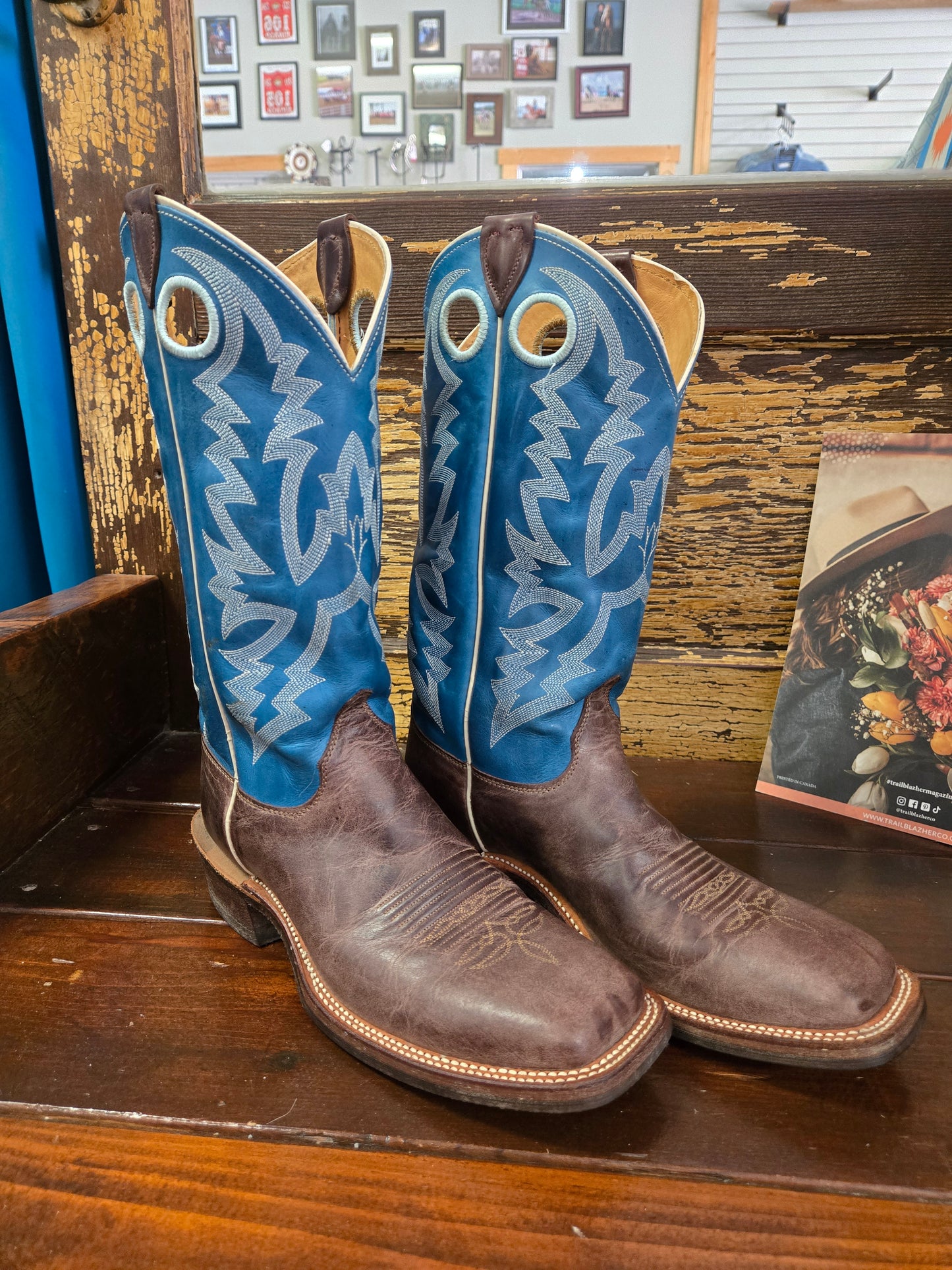 Men's Sq. Toe Teal Top                          Justin Boots
