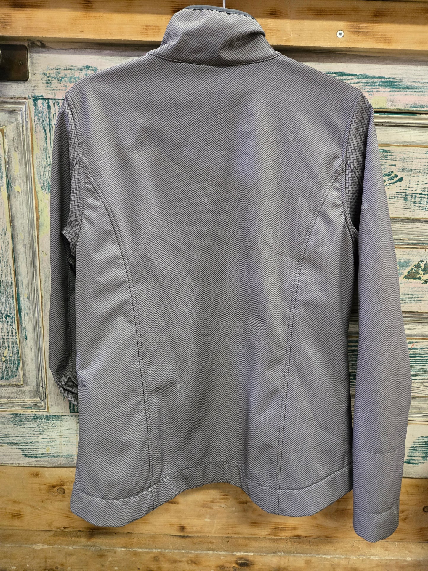 Grey Print Cinch Soft Shell Jck.