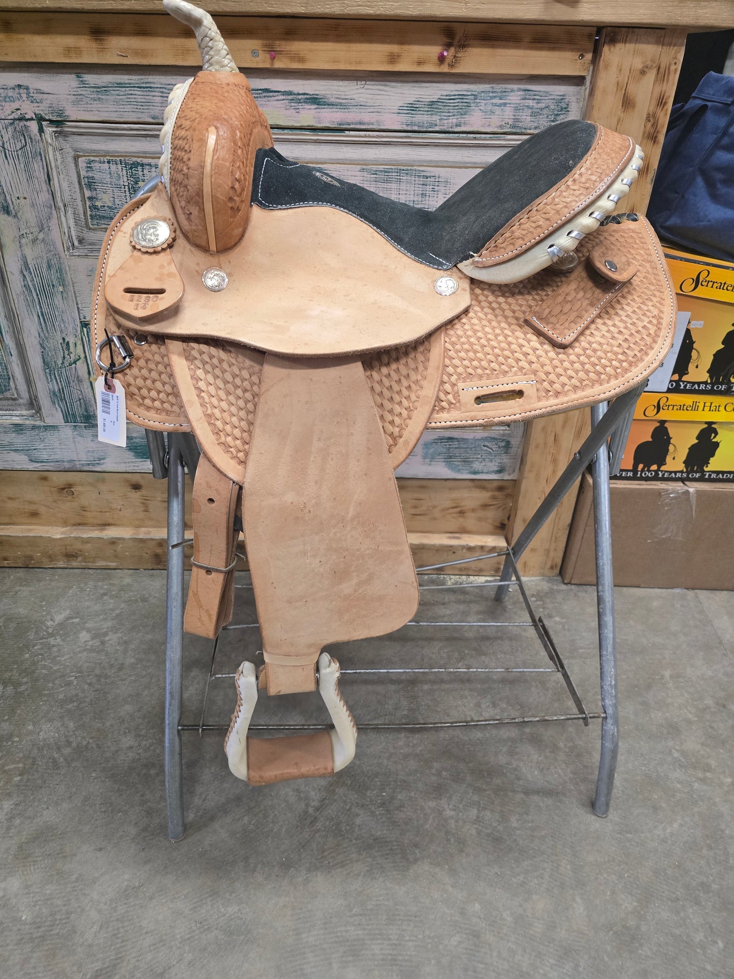 NEW 14 Inch Barrel Saddle