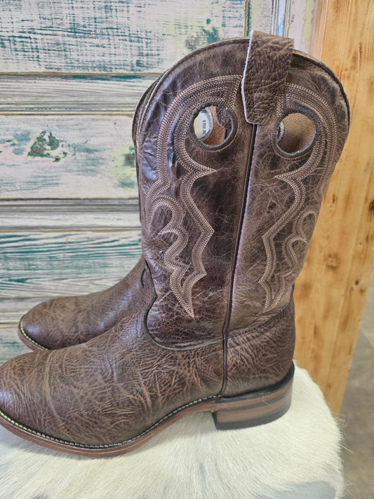 Brown Round Toe Boot