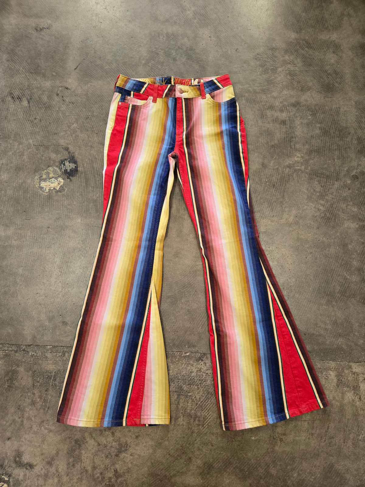 Girls Lainey Wilson Rainbow                           Jeans