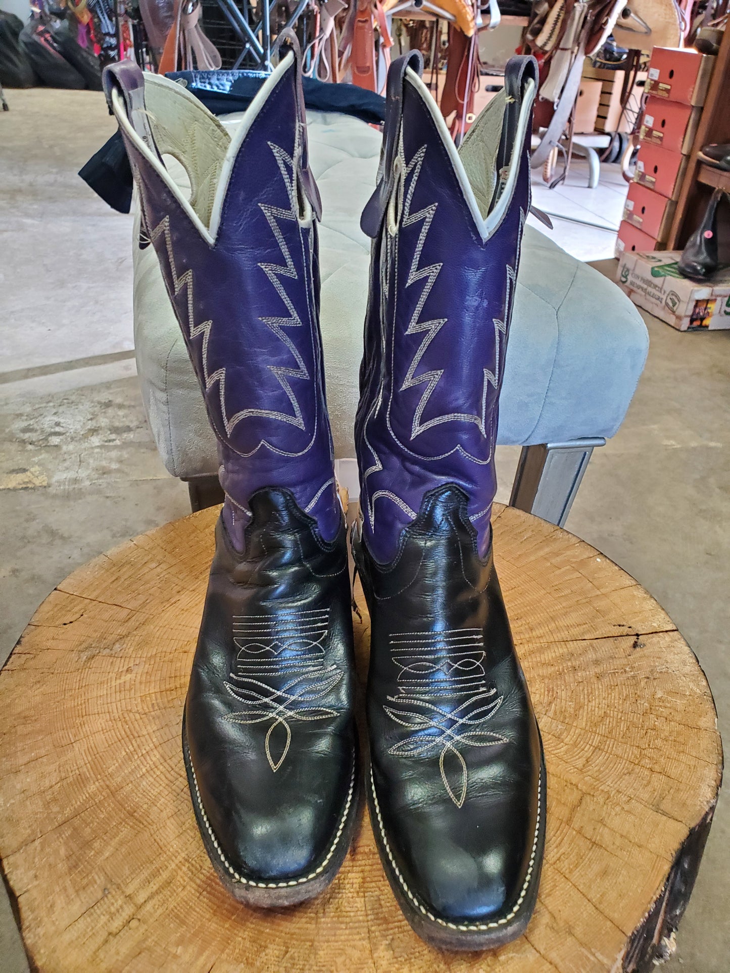 Ladies Olathe Boots- Purple Tops