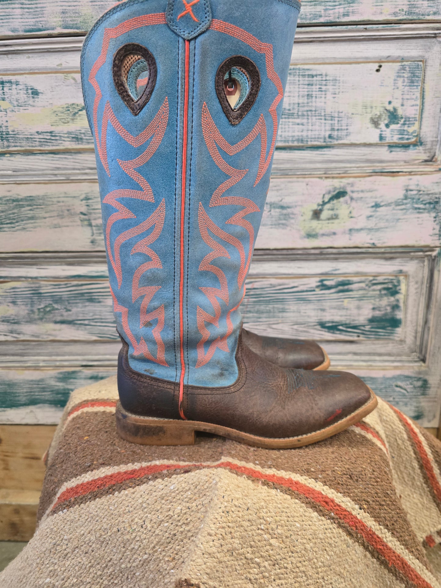 Turquoise Electric Cowboy                     Stove Top Boot