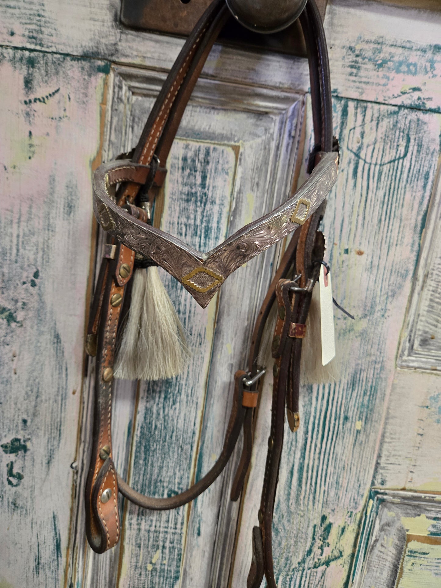 V Browband Headstall                           Hair Tassles